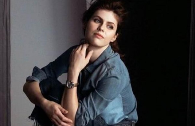 Александра Даддарио станет новым посланником часовой компании Movado